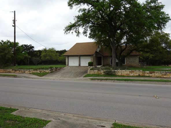 Office For Lease: 1901 W New Hope Dr, Cedar Park, TX 78613